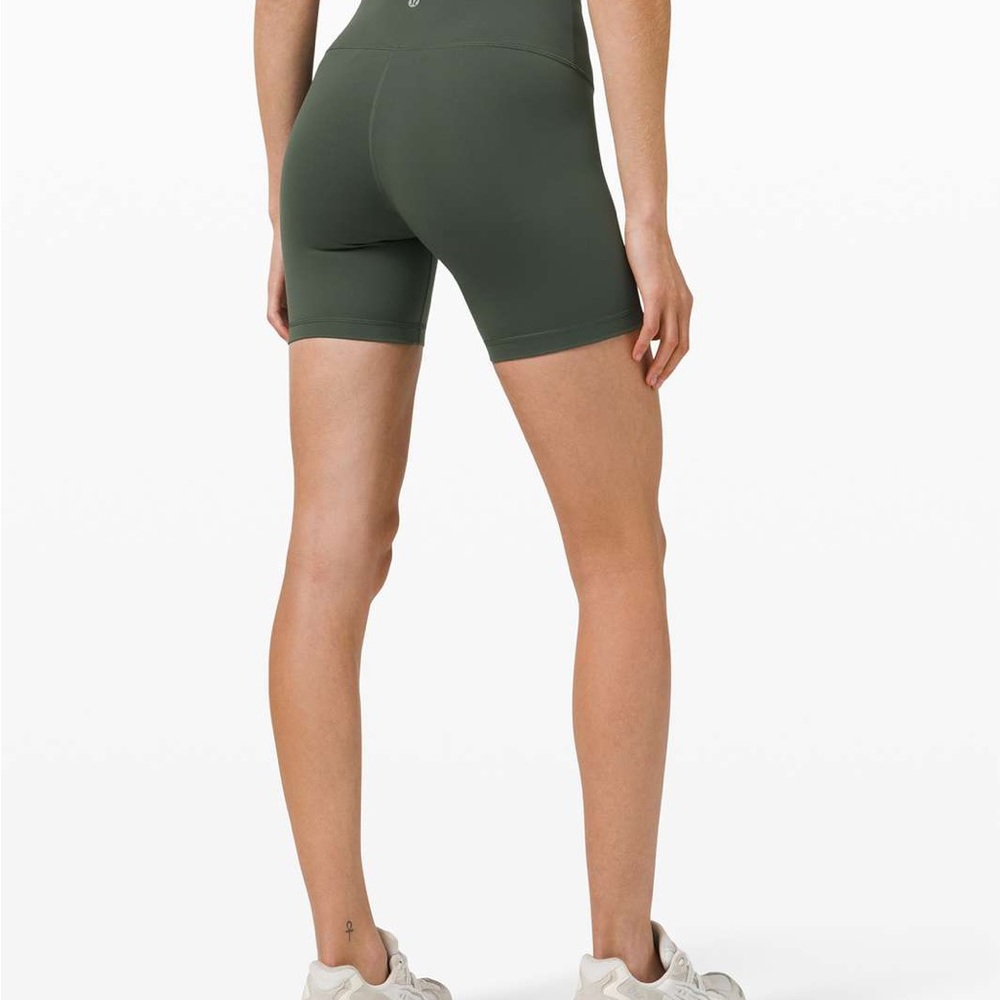 Lululemon wunder train shorts